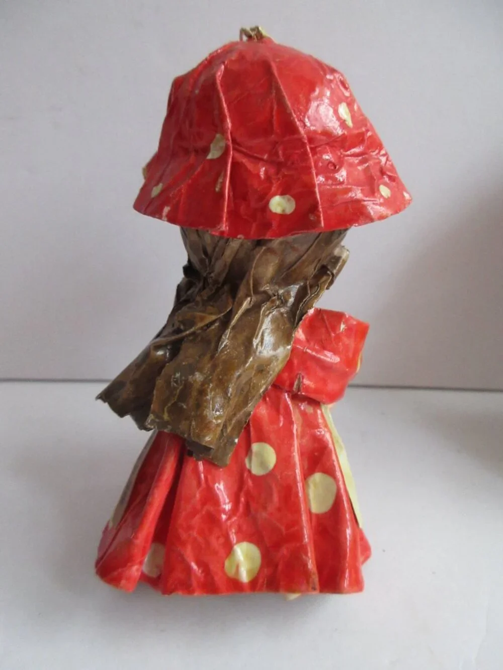 3 Paper Mache Girls 4.5